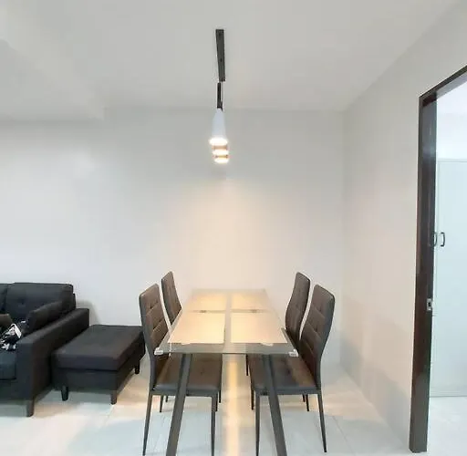 2br Near Oakridge&it Park W/wi-fi&netflix *